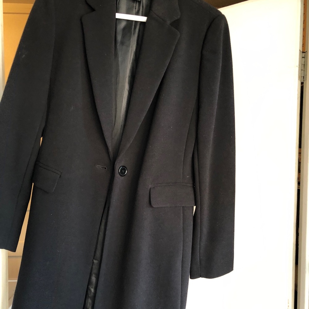 Black trench